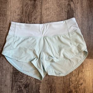 Lululemon Speed Up shorts 2.5”